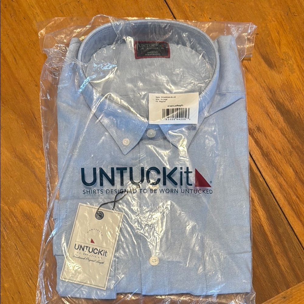 UNTUCKit Blue Casual Button Down Shirt